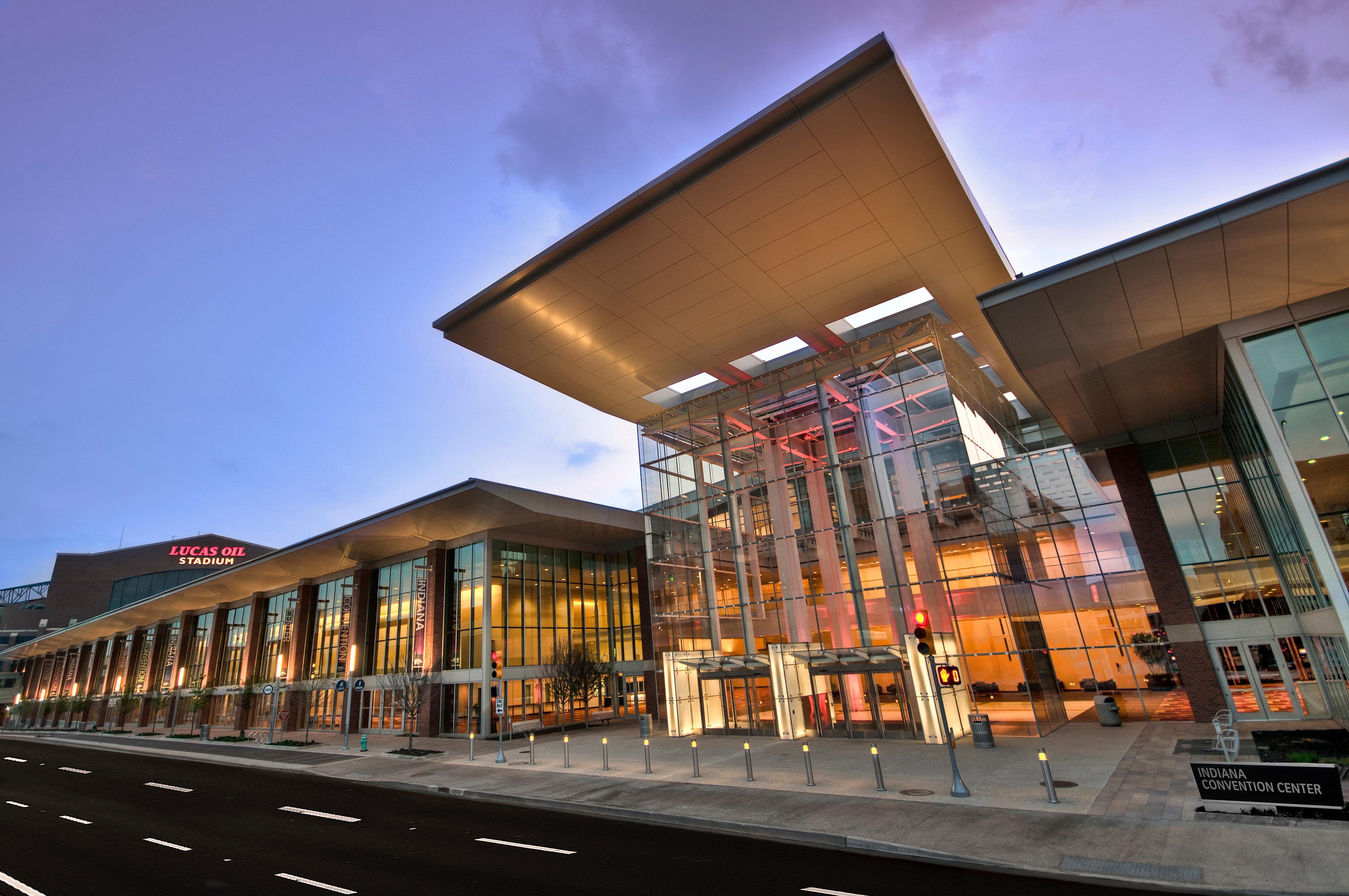 Отель Crowne Plaza Indianapolis-Dwtn-Union Stn By Ihg Экстерьер фото