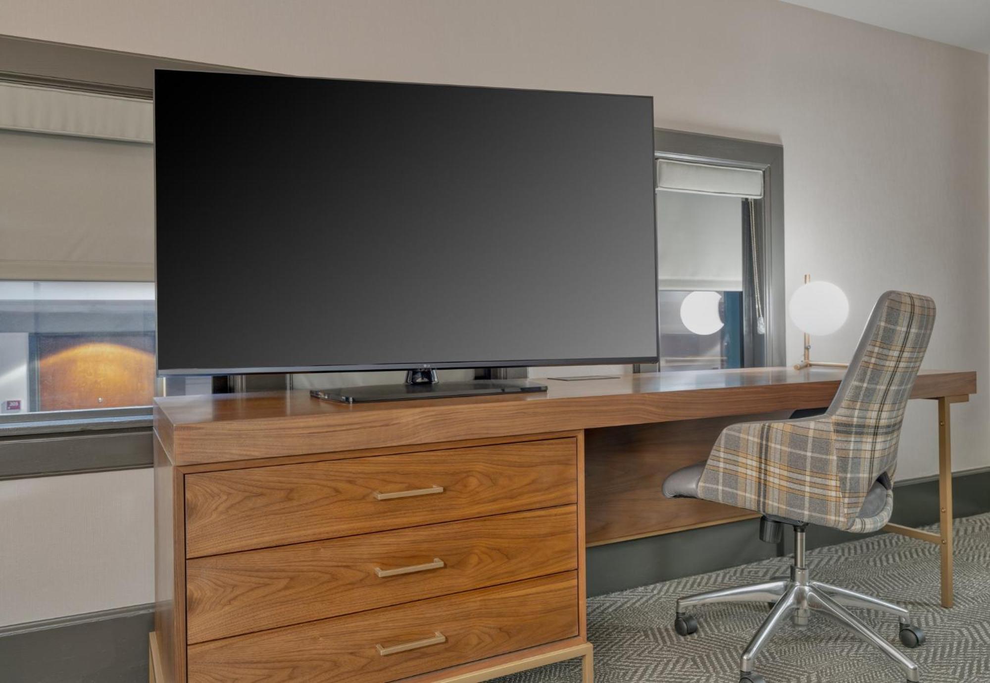 Отель Crowne Plaza Indianapolis-Dwtn-Union Stn By Ihg Экстерьер фото