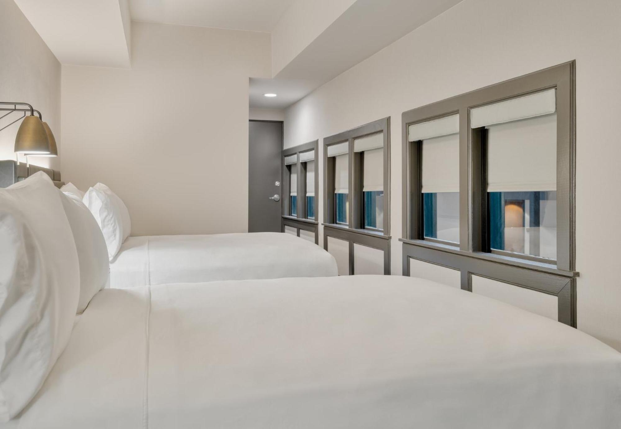 Отель Crowne Plaza Indianapolis-Dwtn-Union Stn By Ihg Экстерьер фото