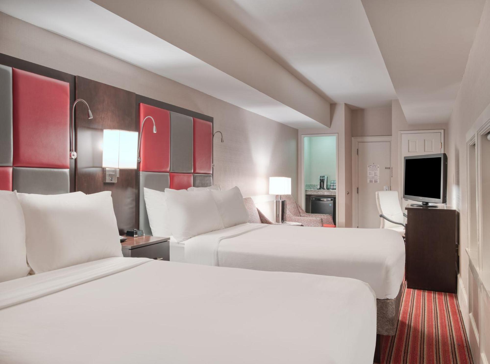 Отель Crowne Plaza Indianapolis-Dwtn-Union Stn By Ihg Экстерьер фото