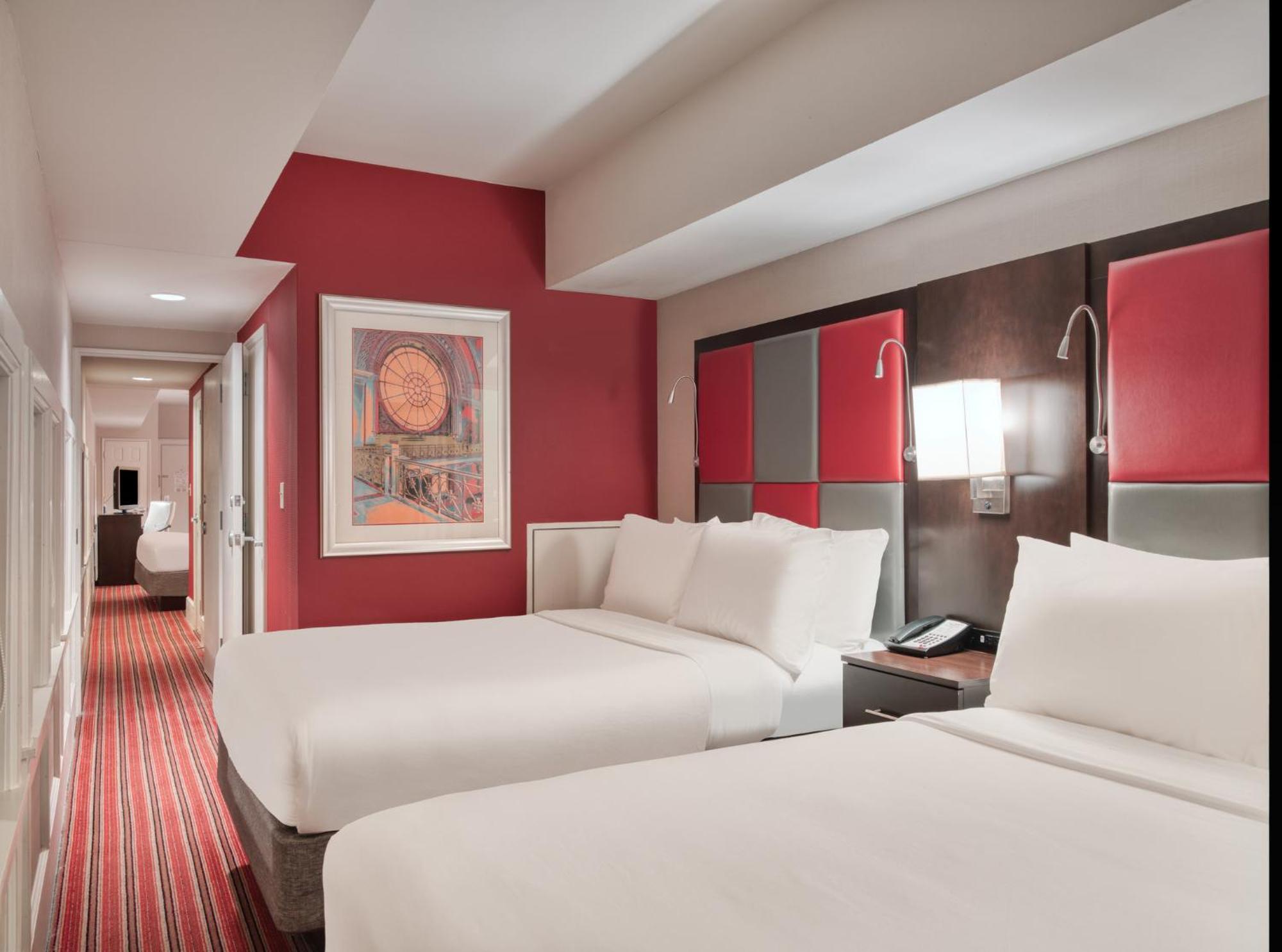 Отель Crowne Plaza Indianapolis-Dwtn-Union Stn By Ihg Экстерьер фото